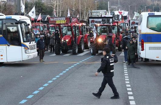 한국일보