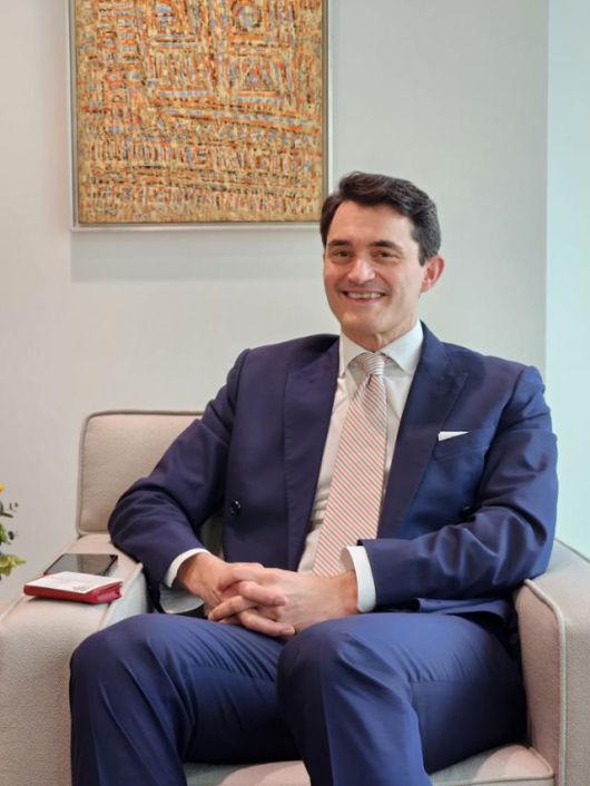 프랜시스 벨린 크리스티 아시아·태평양 총괄 사장이 28일 홍콩 센트럴에 위치한 더 헨더슨 빌딩에서 인터뷰를 하고 있다. 홍콩=손효숙 기자