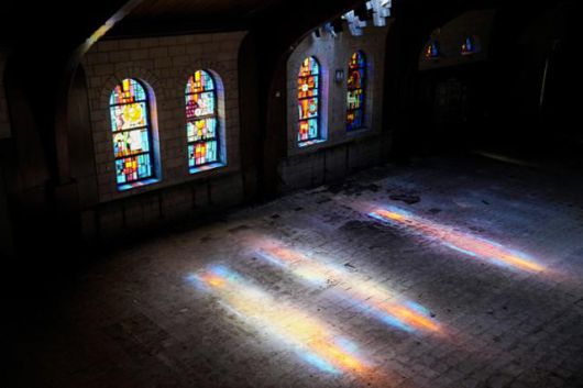 레오 14세 교황이 어린 시절 다녔던 미국 일리노이주 시카고에 위치한 세인트 메리 교구의 내부 모습. 시카고=로이터 연합뉴스