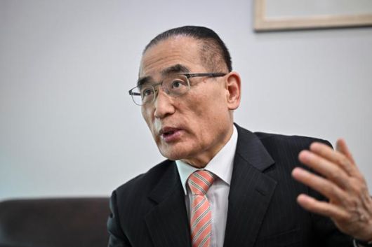 위성락 더불어민주당 의원이 13일 국회 의원회관 의원실에서 본보와 인터뷰하고 있다. 정다빈 기자