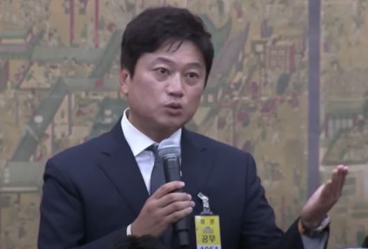 박문성 축구해설가가 지난해 9월 24일 국회 문화체육관광위원회 현안질의에 참고인으로 출석해 발언하고 있다. YTN 유튜브 채널 영상 캡처