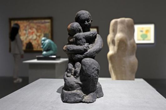 국립현대미술관 과천 상설전 '한국근현대미술'에 전시된 권진규 작가의 '모자상'. 과천=뉴시스