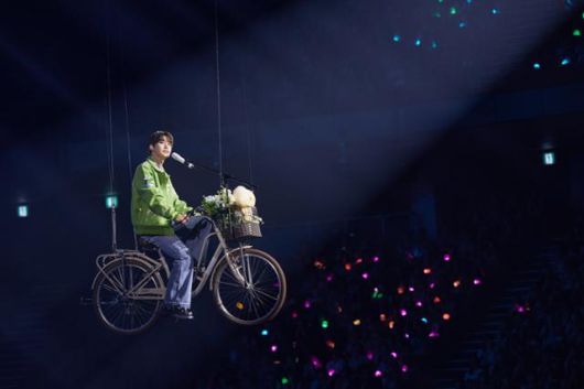 이번 공연을 통해 도영은 사흘간 총 1만8,000여 명의 팬들을 만나며 한층 확장된 자신의 음악 세계를 선사했다. SM엔터테인먼트 제공