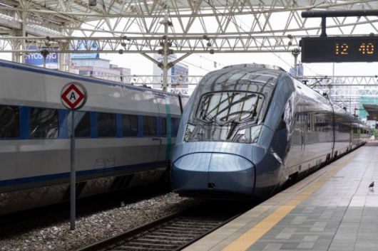 2세대 KTX-이음. 현대로템 제공