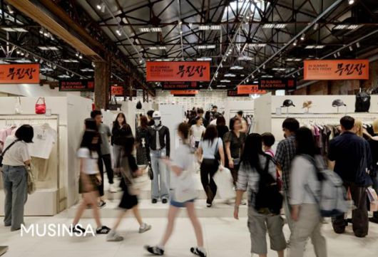 서울 성동구의 무신사 스토어 성수@대림창고. 무신사 제공