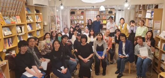 일본 도쿄 한국어 전문 책방 '책거리'에서 5월 한국의 시인 김현, 신미나, 이소연, 이장욱과 일본의 작가, 편집자들이 함께한 '시 파티'. 김승복 대표 제공