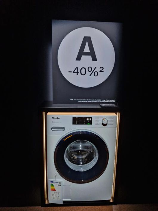 독일기업 밀레가 내놓은 세탁기. 에너지 효율 최고 A등급보다 40% 더 아낄 수 있다. 베를린=박민식 기자