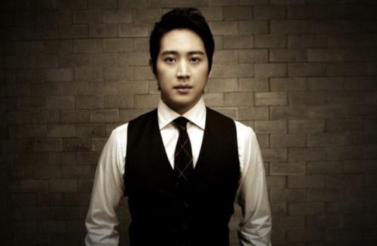 그룹 파이브의 멤버 장해영이 암 투병 중 끝내 세상을 떠났다. '땡큐' 앨범 재킷