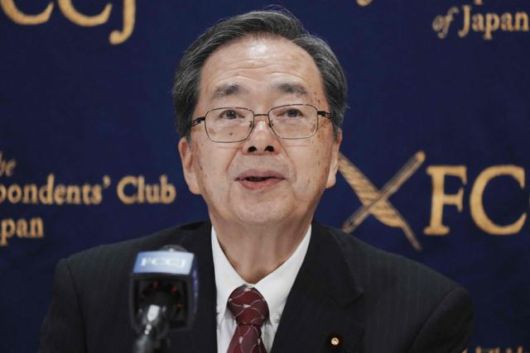 사이토 데쓰오 일본 공명당 대표가 지난달 20일 도쿄 외신기자클럽에서 열린 기자회견에서 발언하고 있다. 도쿄=AFP 연합뉴스