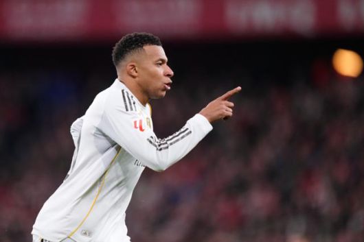 레알 마드리드의 킬리안 음바페가 지난 3일(현지 시간) 스페인 빌바오의 산 마메스에서 열린 2025~26 라리가 15라운드 빌바오와 경기 전반 7분 선제골을 넣고 세리머니하고 있다. 빌바오=AP 뉴시스