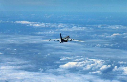 중국의 전략폭격기 H-6K가 남중국해 상공을 비행하고 있는 모습. 연합뉴스