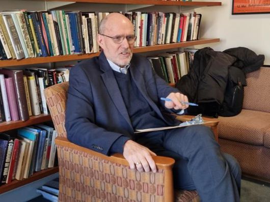 스티븐 월트 미국 하버드대 케네디스쿨 교수가 지난달 16일 미 매사추세츠주 케임브리지 연구실에서 한국일보와 인터뷰하고 있다. 케임브리지=권경성 특파원