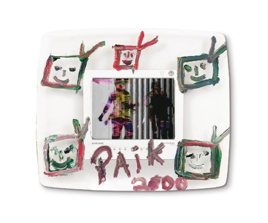 백남준, 호랑이는 살아있다, 비디오 설치, 싱글채널 비디오, 컬러, 사운드; LCD 모니터, 레진 구조물에 유채, 61×72cm, 13분 58초, 2000. 개인 소장 [사진제공=코리아나미술관]