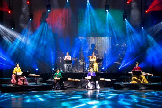 말레이시아 〈음빳 다라〉