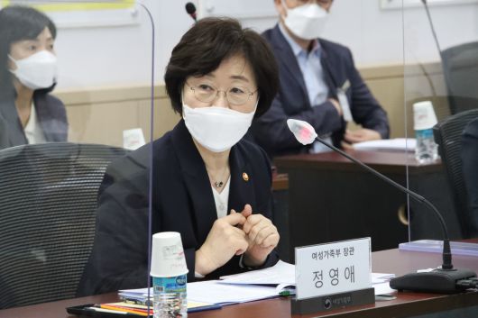 정영애 여성가족부 장관 [연합]