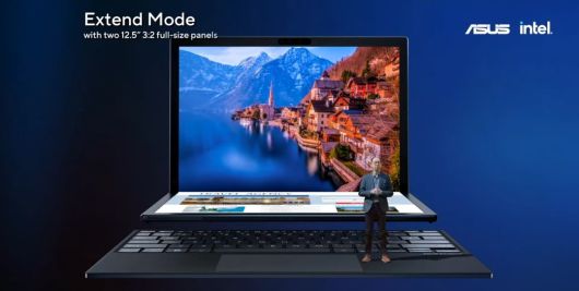 ASUS의 젠북 17 폴드 OLED. [ASUS 유튜브]