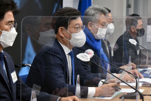 송영길 더불어민주당 대표가 11일 오전 서울 여의도 당사에서 열린 교육격차해소위원회 출범식에서 축사하고 있다. [연합]