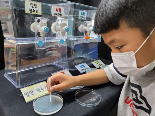 국무총리상을 수상한 경남 유어초등학교 문재인 학생.[과기정통부 제공]