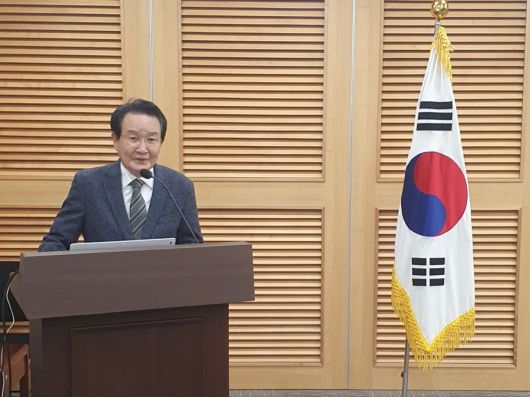 10일 국회의원회관 제2세미나실에서 열린 ‘콘텐츠산업 활성화를 위한 세제지원 개선방안’ 포럼에서 변재일 더불어민주당 의원이 축사를 하고 있다.[CJ ENM 제공]