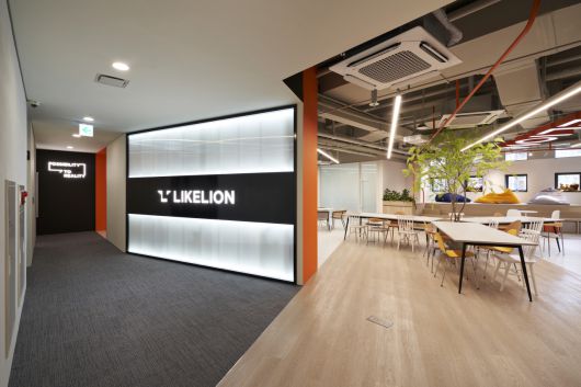 멋쟁이사자처럼 사무실 전경 [멋쟁이사자처럼]