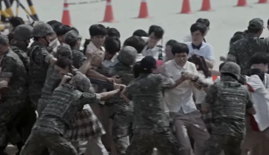 티빙의 오리지널 시리즈 방과 후 전쟁활동의 한 장면. [공식 유튜브 캡처]