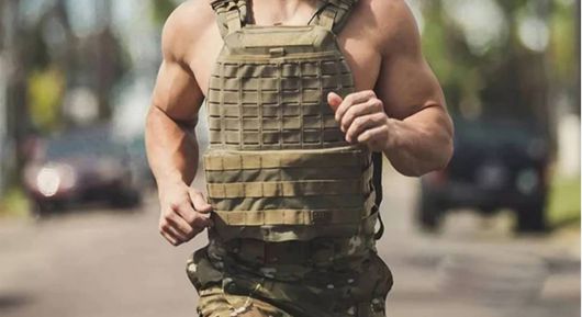 온라인 쇼핑몰에서 검색한 중량조끼[네이버 화면 갈무리]