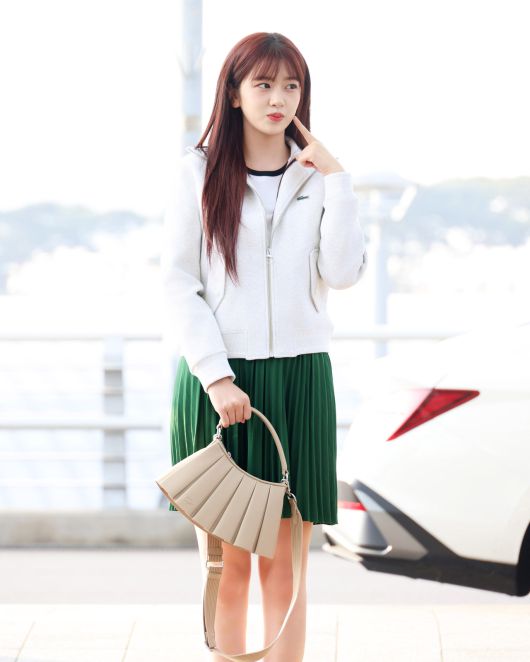 안유진 공항패션 [라코스테 제공]