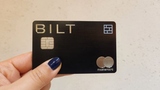 미국에서 카드로 월세를 납부하며 포인트를 적립하는 ‘빌트(BILT)’카드가 고객의 많은 호응을 얻었지만, 한국에서는 혁신금융서비스로 지정된 월세 카드 납부 서비스 이용이 정체된 상태다. 사진은 빌트 카드. [정호원 기자]