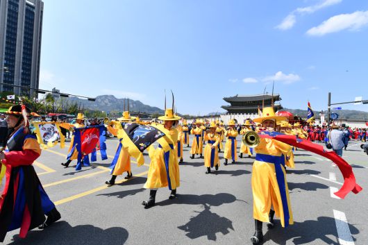 국가유산청은 20일 조선 왕과 왕비의 신주 49위를 종묘 정전으로 다시 옮기는 환안제(還安祭)를 개최했다. [국가유산청]