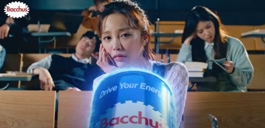 캄보디아에 방영된 박카스 TV광고. [위더스애드 유튜브 갈무리]