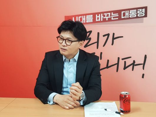 한동훈 국민의힘 대선 경선 후보는헤럴드경제와 인터뷰에서 이재명 더불어민주당 후보를 이기는 선택은 한동훈뿐이라고 자신했다.  [한동훈 캠프 제공]