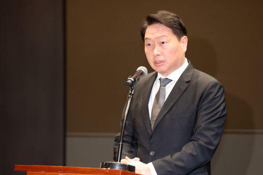 최태원 SK 회장이 7일 서울 중구 소재 SKT타워에서 열린 간담회에서 발언하고 있다. 임세준 기자