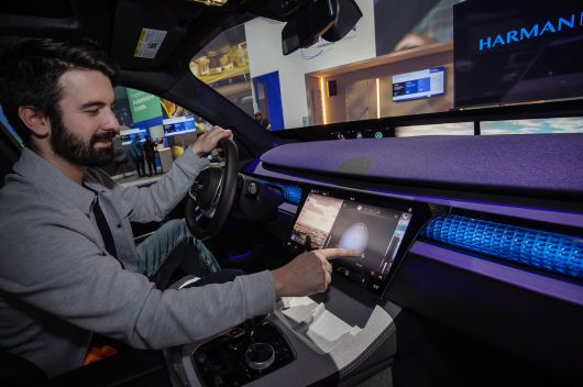 삼성전자가 올 1월 미국 CES 2025에서 선보인 자회사 하만 전시장. [삼성전자 제공]