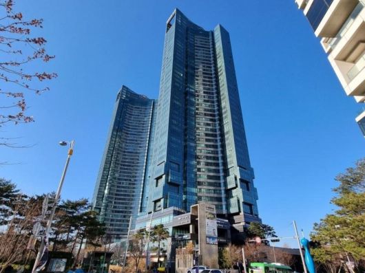 이씨가 남편 권씨와 함께 매매대금 42억원에 매수한 성수동 주상복합 아파트 갤러리아포레. [헤럴드DB]