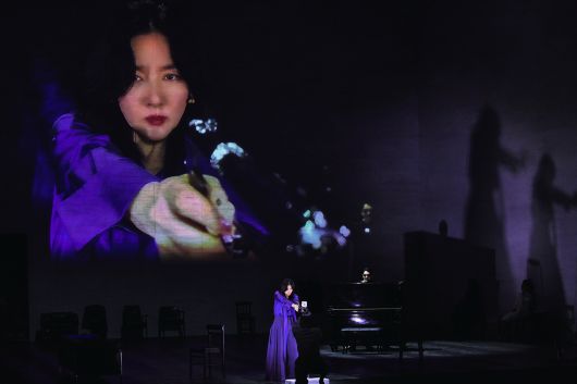 연극 ‘헤다 가블러’로 무대에 돌아온 배우 이영애 [LG아트센터 제공]