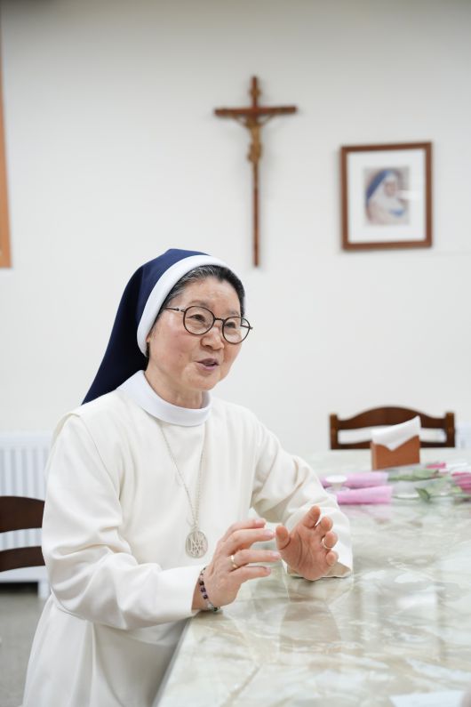 지서운 자오나학교 교장. [성북구 제공]