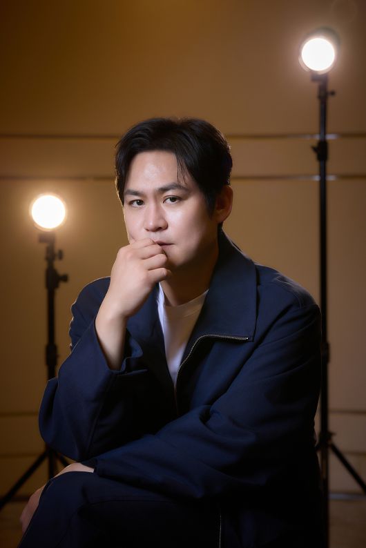 디즈니+ ‘나인퍼즐’에서 양정호를 연기한 배우 김성균 [월트디즈니 컴퍼니 코리아 제공]