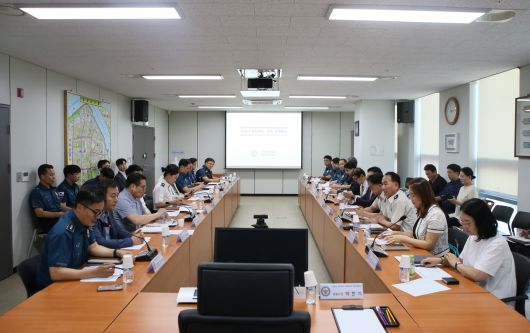 26일 서울 강남경찰서는 강남구청과 강남소방서 등과 함께 범죄예방대응 전략회의를 개최했다고 밝혔다. [서울 강남경찰서 제공]