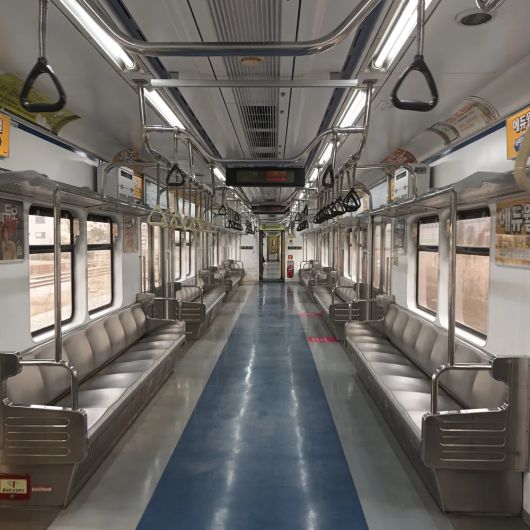 불연재로 바뀐 서울교통공사 1~8호선 내부. [서울교통공사 제공]