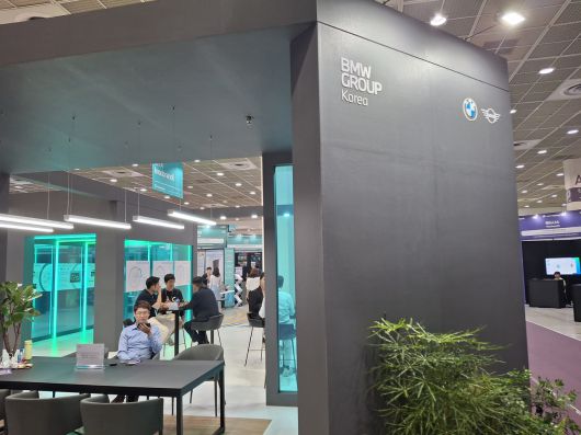 행사장 BMW 부스 [김성우 기자]