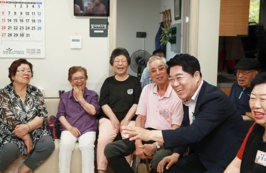 박준희 관악구청장 삼성동 경로당 방문