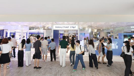 서울 영등포구 더현대 서울에 오픈한 ‘갤럭시 스튜디오’   [삼성전자 제공]