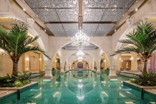 [로열파크씨티Ⅱ 6성급 호텔 수영장 ]