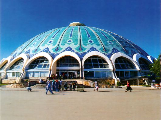 타슈켄트 초르수 바자르