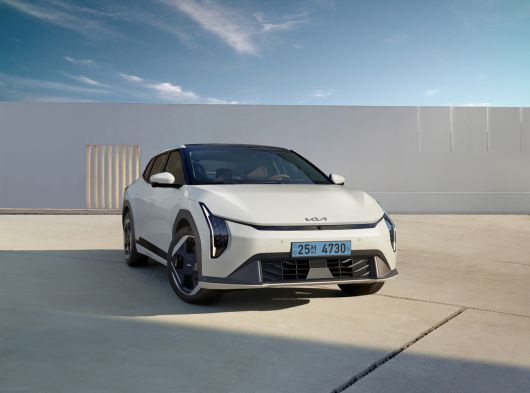 더 기아 EV4 외장 [기아 제공]