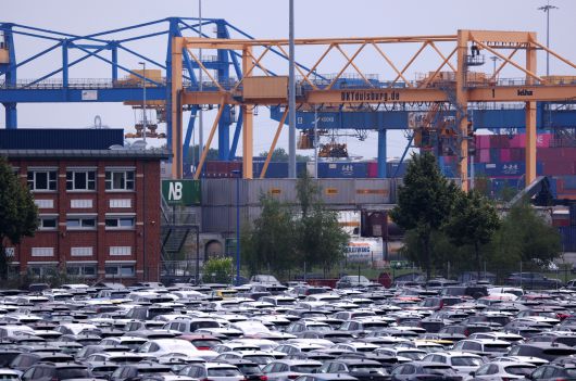 지난달 14일(현지시간) 독일 뒤스부르크 항의 자동차 터미널 모습 [로이터]