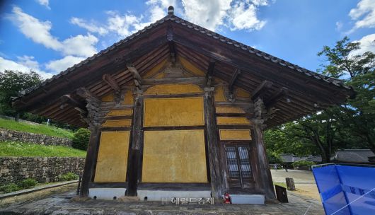 무위사 극락보전