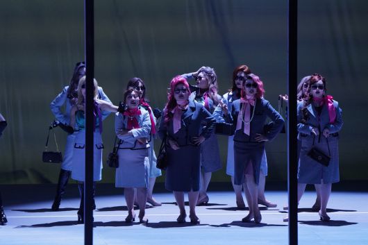 아낙네들과의 ‘방아찧기’가 삶의 낙 중 하나인 심봉사가 만나는 아리따운 방앗간 아낙네들 [전주세계소리축제 제공]