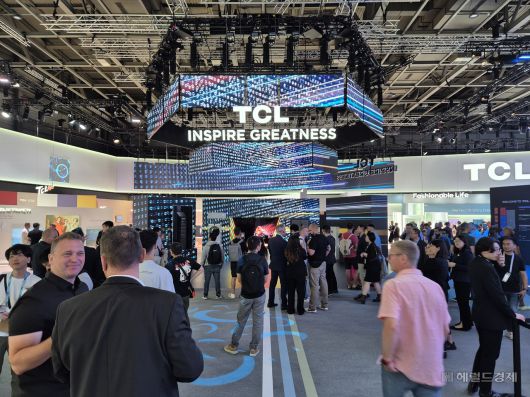 지난해 독일 베를린에서 열린 ‘IFA 2024’ 중국 TCL 전시장 모습. 김현일 기자