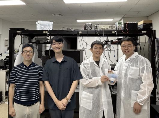 이번 연구를 수행한 KAIST 연구진. 예종철(왼쪽부터)  교수, 권태성 , 송국호 박사과정, 장무석 교수.[KAIST 제공]